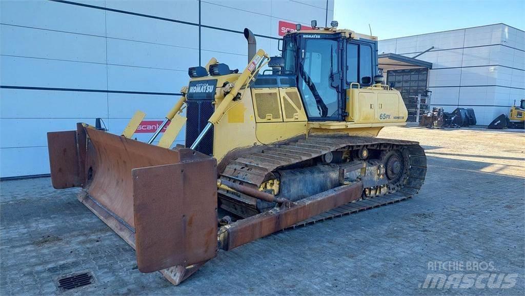 Komatsu D65PX-18 Bulldozer på larvebånd
