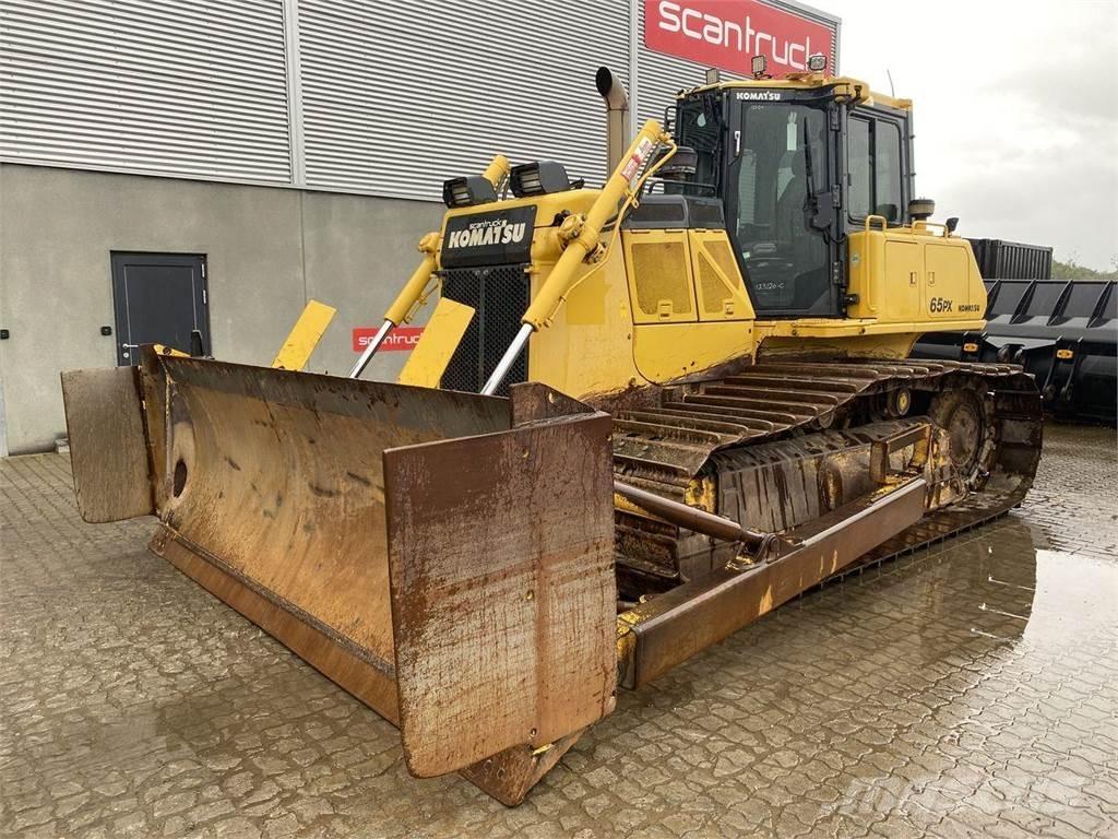 Komatsu D65PX-18 Bulldozer på larvebånd
