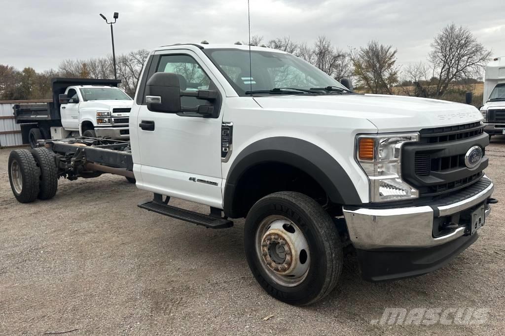 Ford F 550 XL SD Chassis