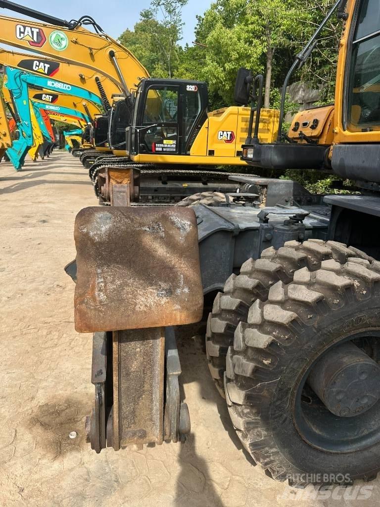 Hyundai R210W-9 Gravemaskiner på hjul