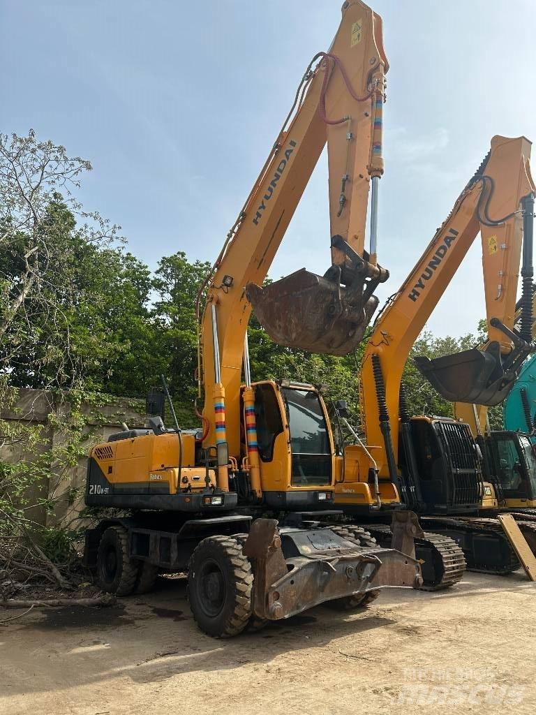 Hyundai R210W-9 Gravemaskiner på hjul