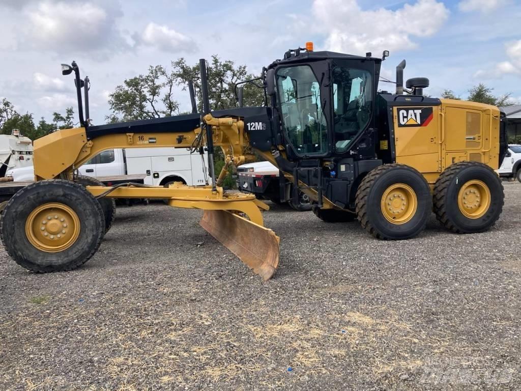 CAT 12 M 3 Vejhøvle / Gradere
