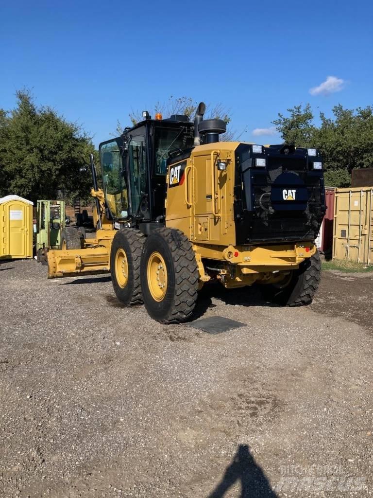 CAT 12 M 3 Vejhøvle / Gradere