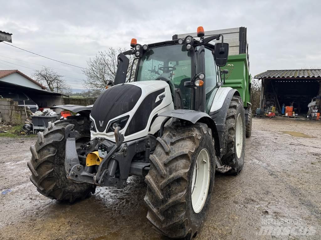 Valtra N174 Traktorer