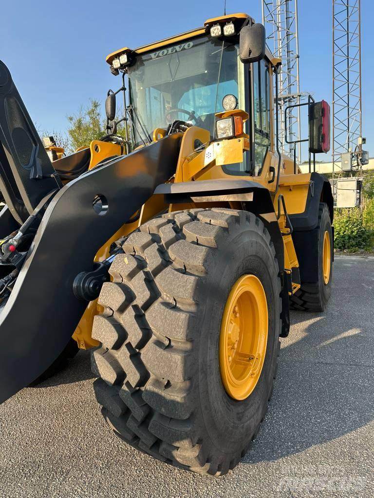 Volvo BM L 120 G Læssemaskiner på hjul