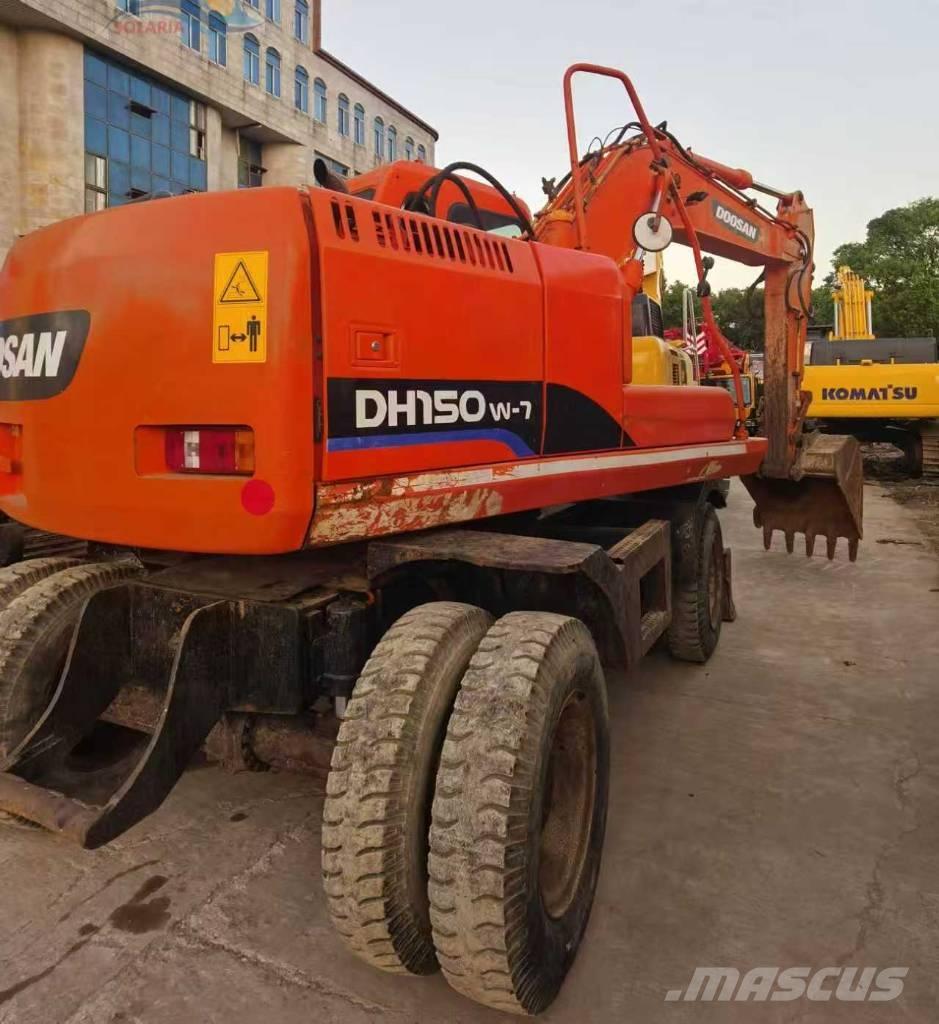 Doosan DH 150 W-7 Gravemaskiner på hjul