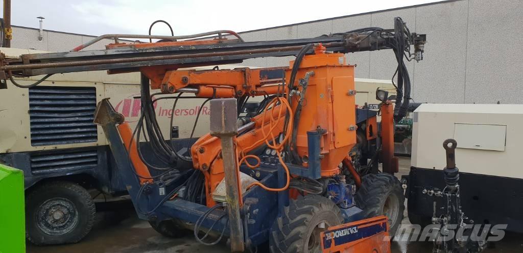 Tamrock COMMANDO 300 Overfladeboreudstyr / Borerigge