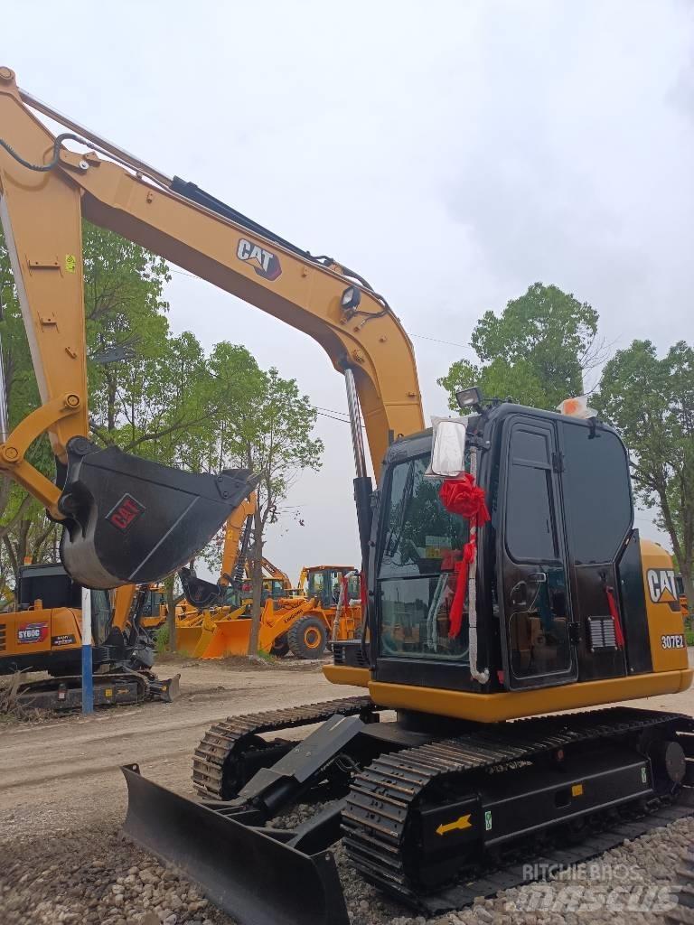 CAT 307 Minigravemaskiner