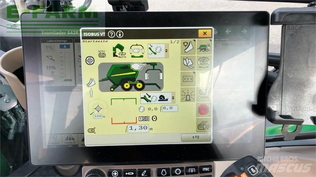 John Deere C451R Pressere til firkantede baller