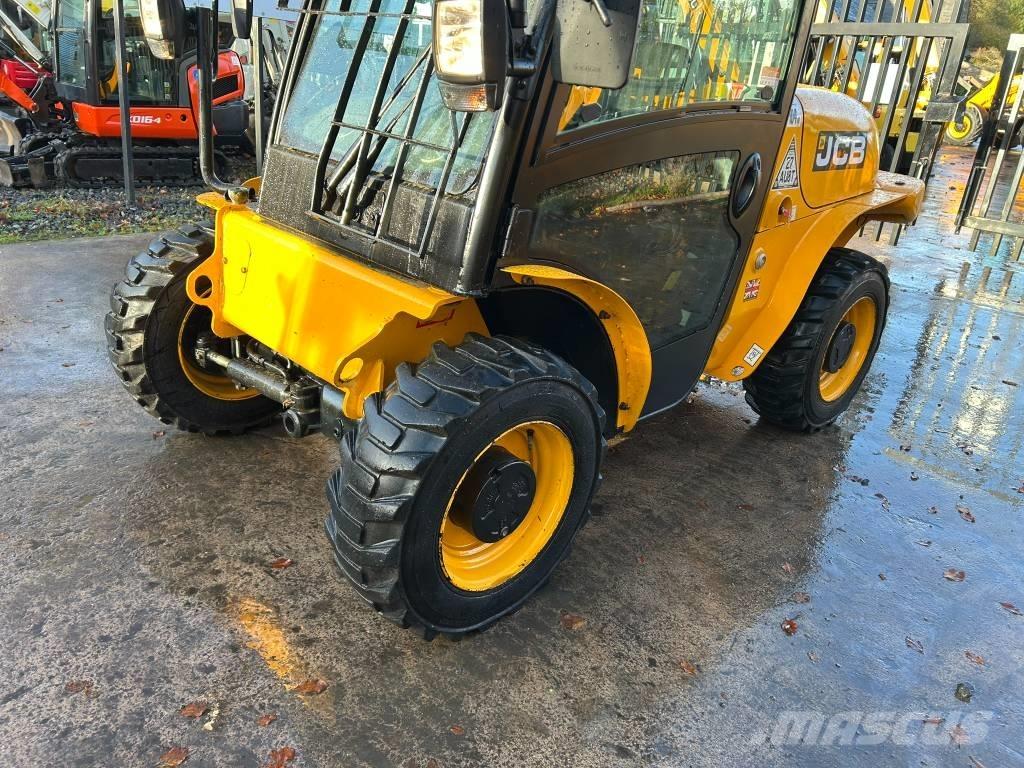 JCB 520-40 Teleskoplæssere