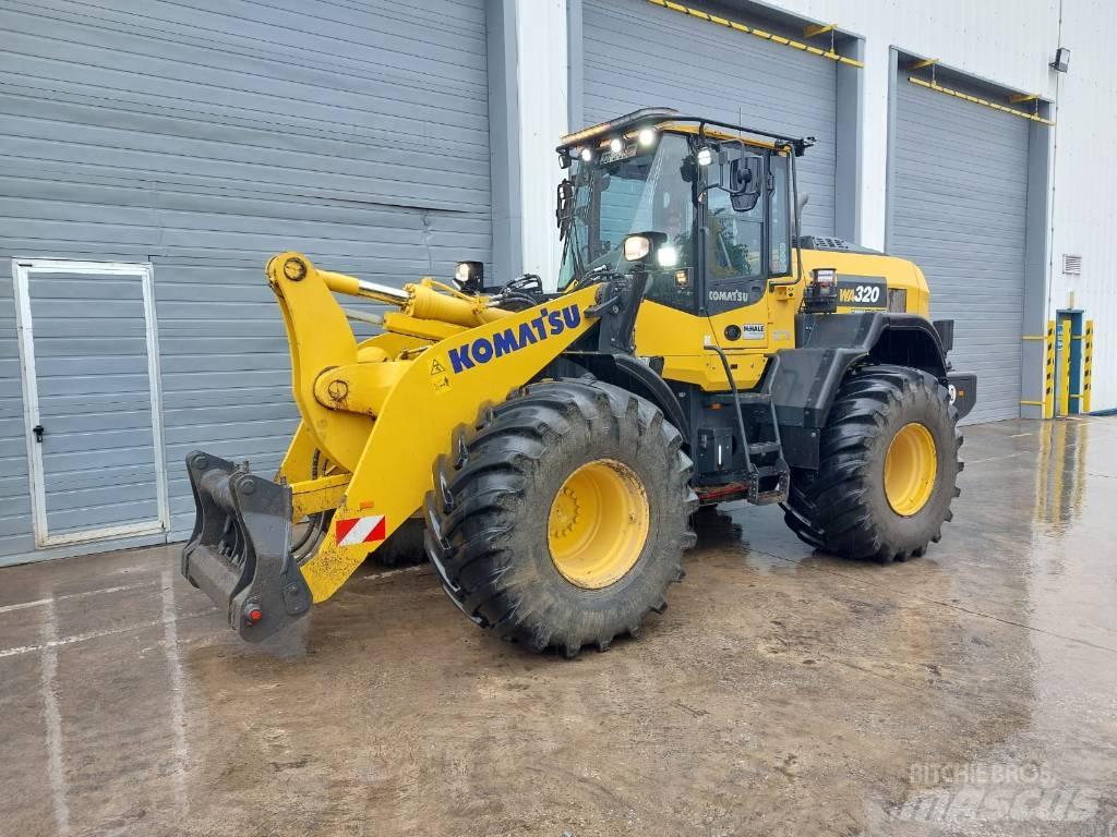 Komatsu WA320-8 Læssemaskiner på hjul