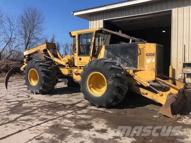 Tigercat 620 Udslæbningstraktorer