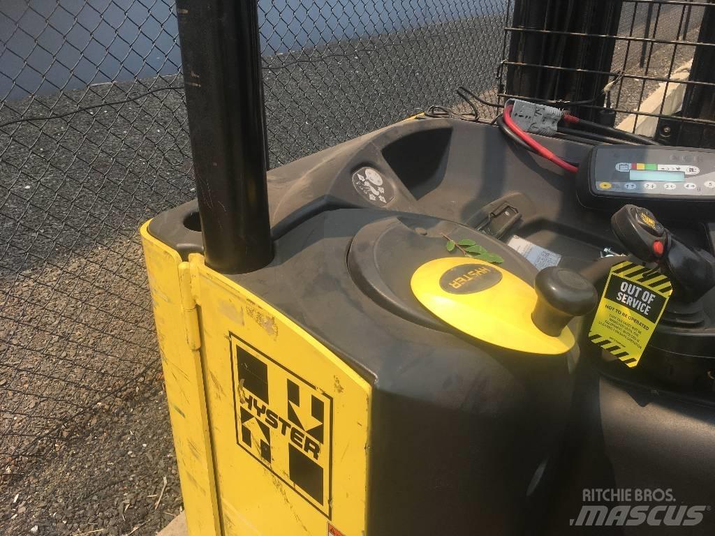 Hyster N35ZDR Reachtruck