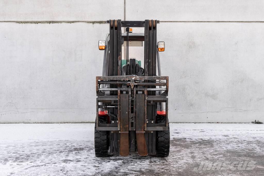 Manitou MI 35 G LPG gaffeltrucks