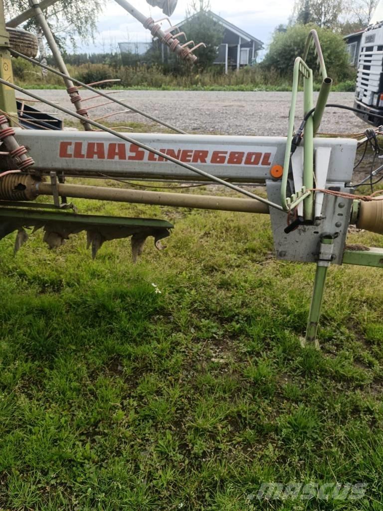 CLAAS Liner 680 Hømaskiner