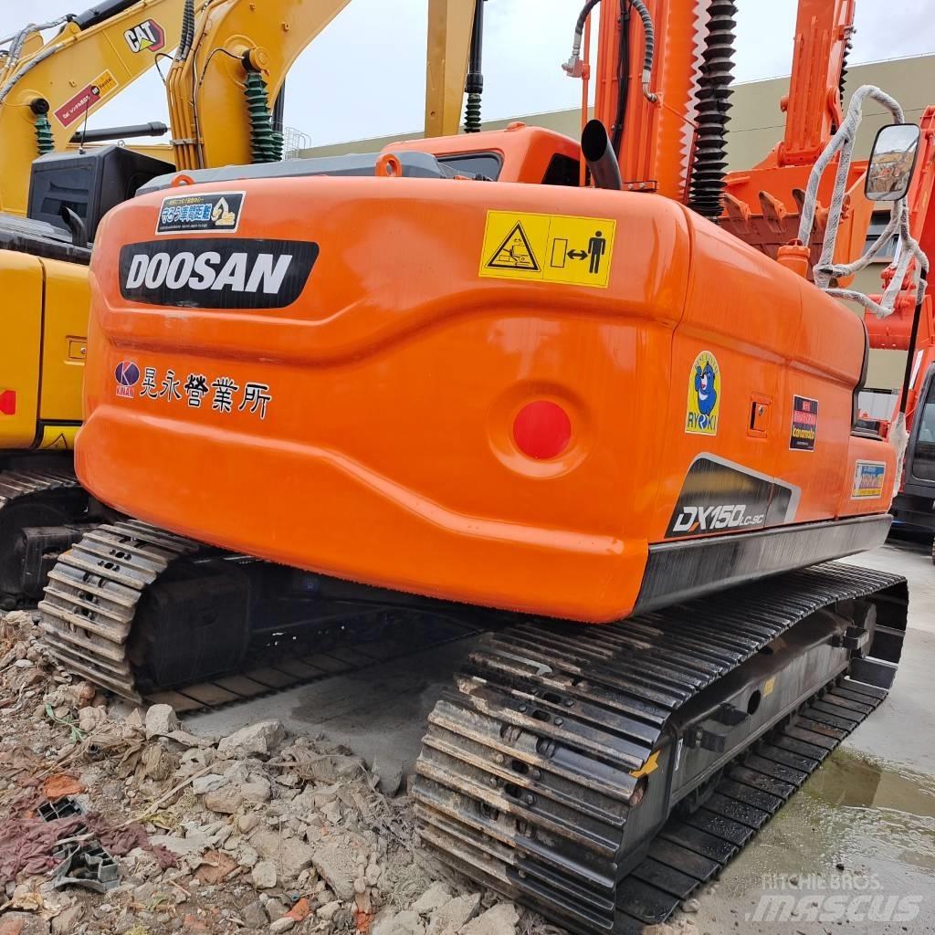 Doosan DX 150 LC Gravemaskiner på larvebånd