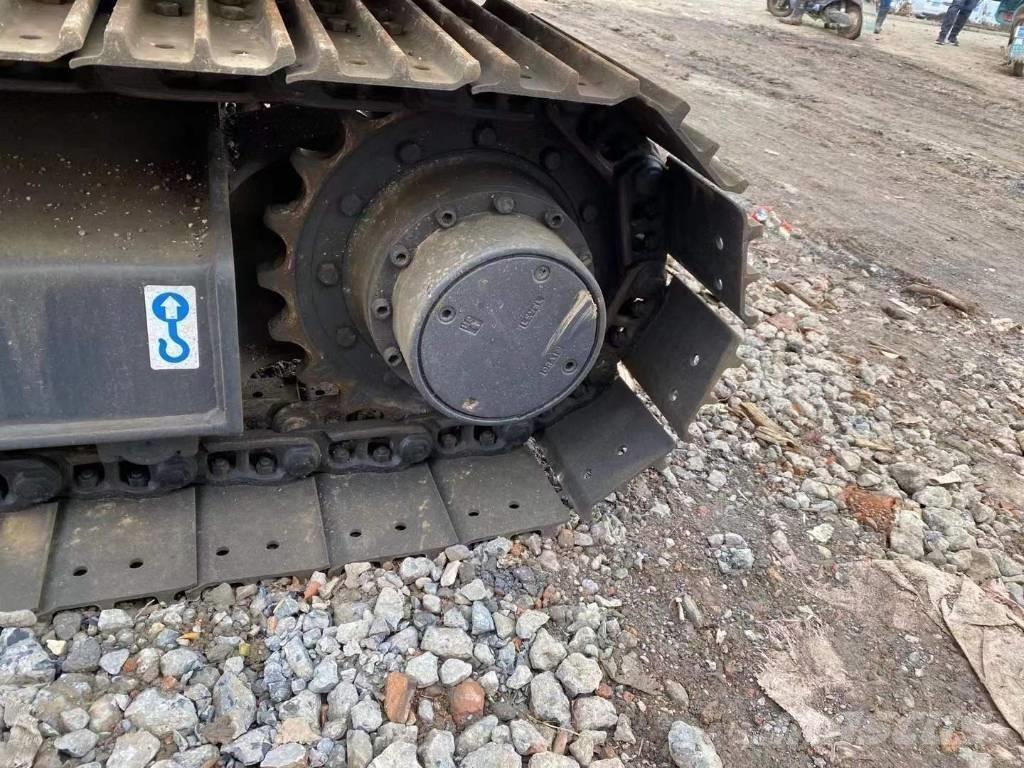 Hitachi Zaxis 70 Gravemaskiner på larvebånd