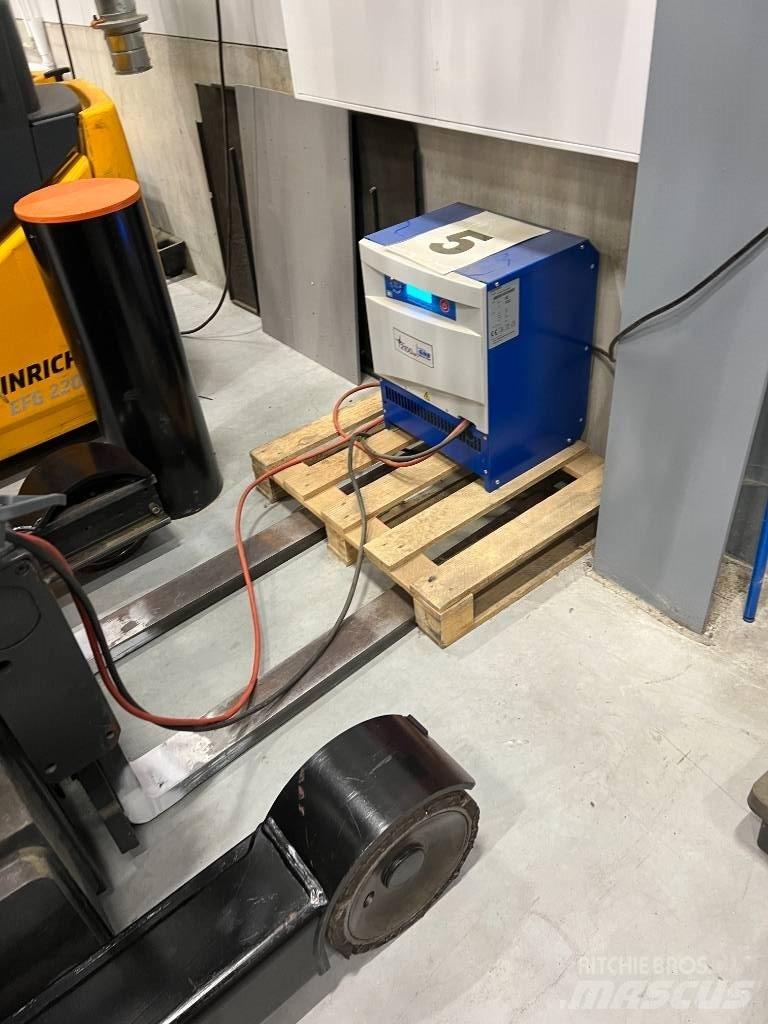 Linde R16S Reachtruck