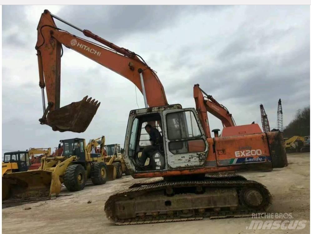 Hitachi EX 200-1 Gravemaskiner på larvebånd