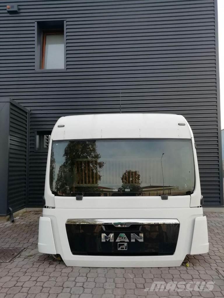 MAN TGX XLX EURO 5 Kabiner og interiør