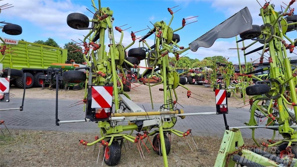 CLAAS Volto 900 River og høvendere