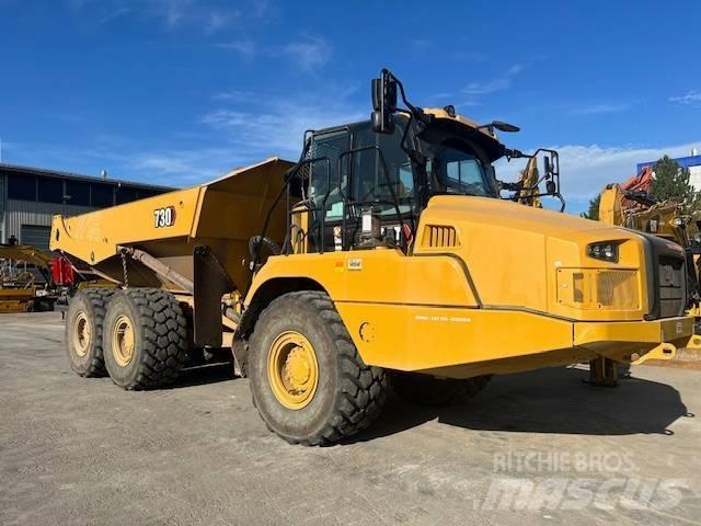 CAT 730 Terrængående lastbiler