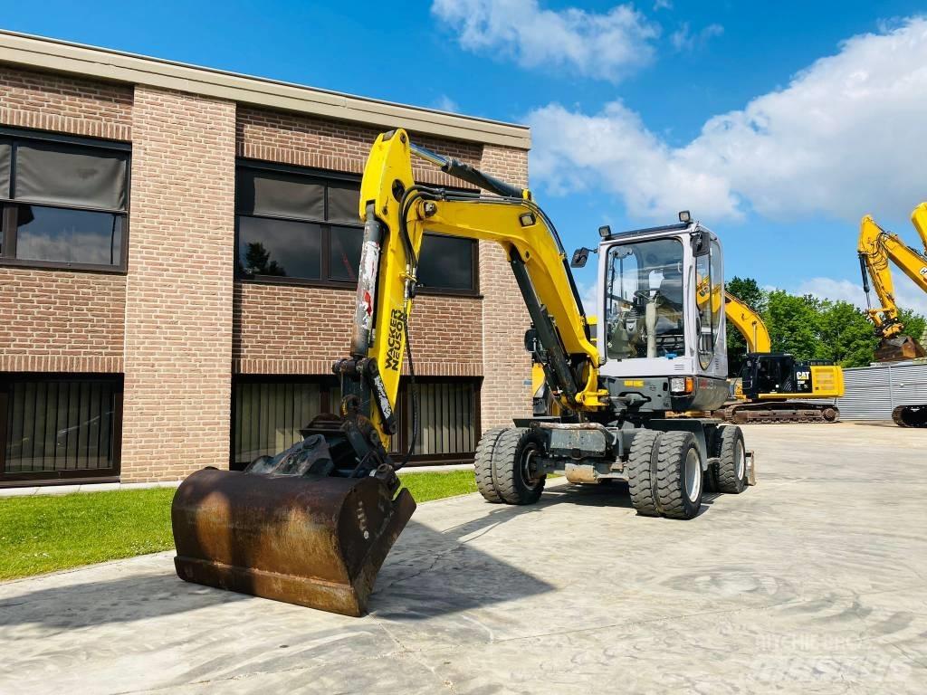 Wacker Neuson 6503 Gravemaskiner på hjul