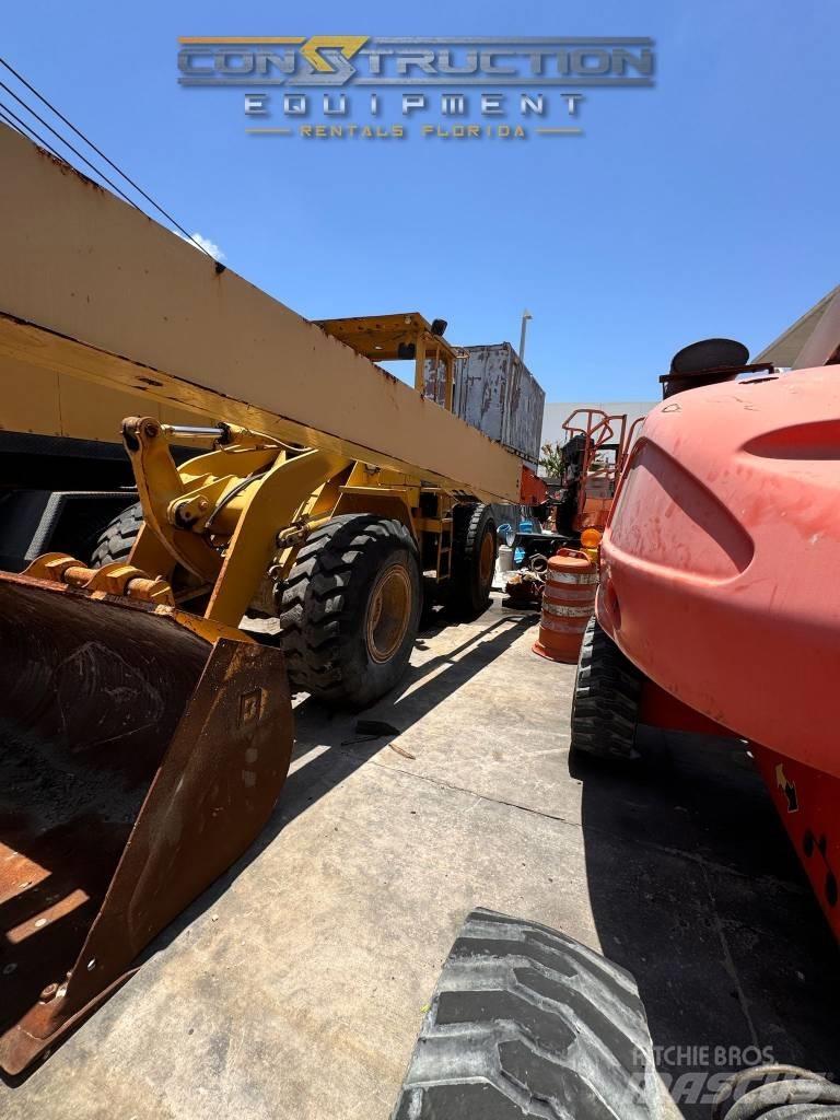 JLG 800 S Teleskoplifte