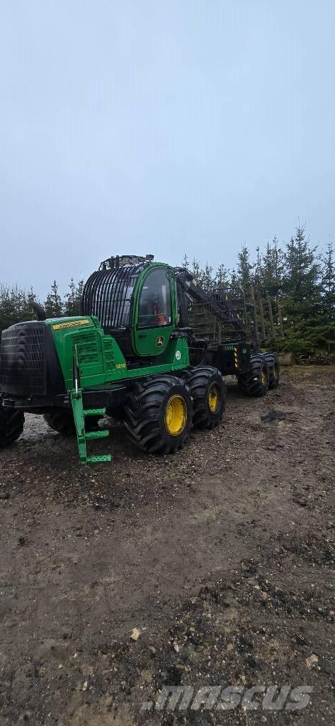 John Deere 1210 E Udkørselsmaskiner
