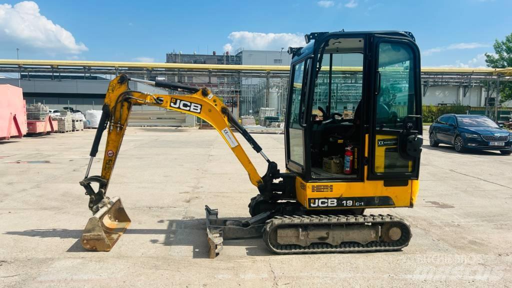 JCB 19 C Minigravemaskiner