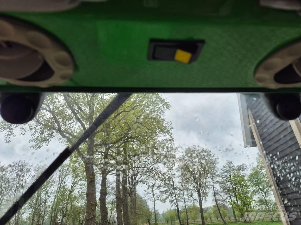John Deere 2520 Kompakte traktorer