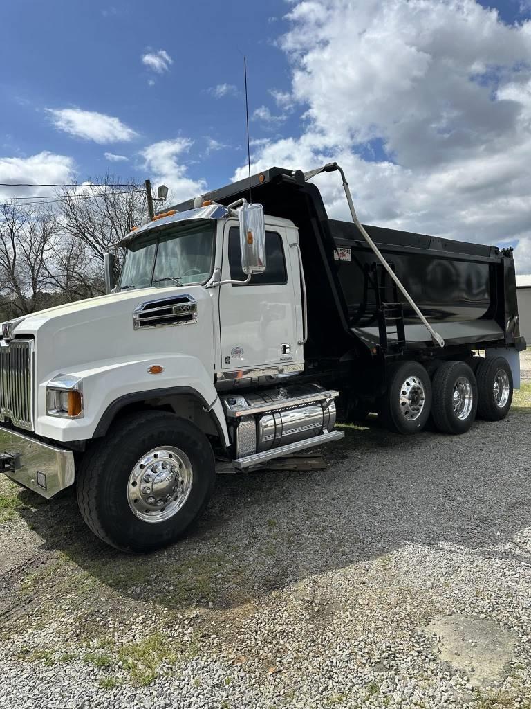 Western Star 4700 Lastbiler med tip