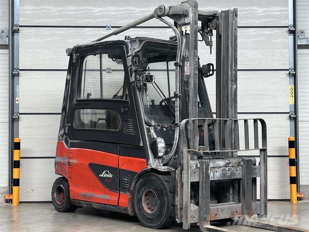 Linde E30L-01 El gaffeltrucks