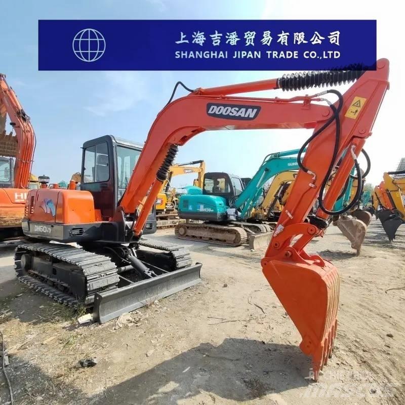 Doosan DH 60 Minigravemaskiner
