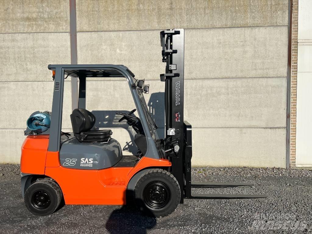 Toyota 42-7FGF25 LPG gaffeltrucks