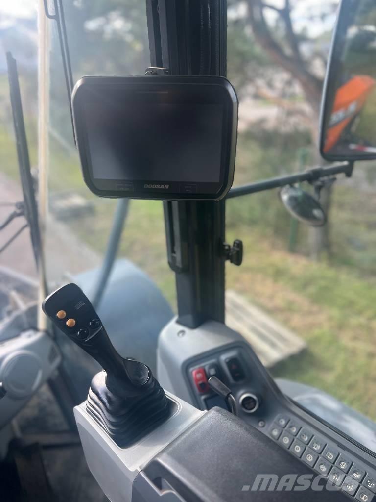 Doosan DL 220-7 Læssemaskiner på hjul