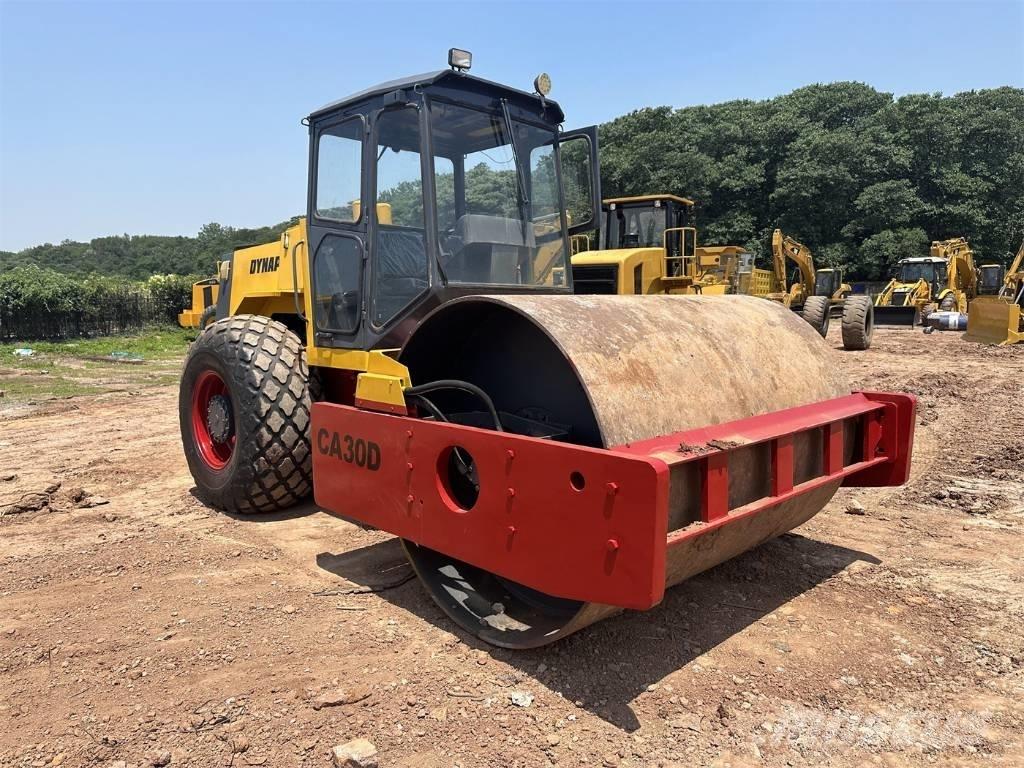 Dynapac CA 30 D Enkelt tromle