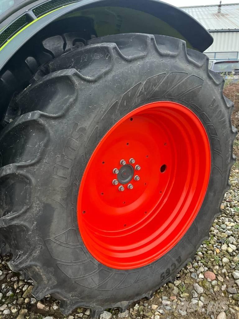 CLAAS Arion 450 CIS Traktorer