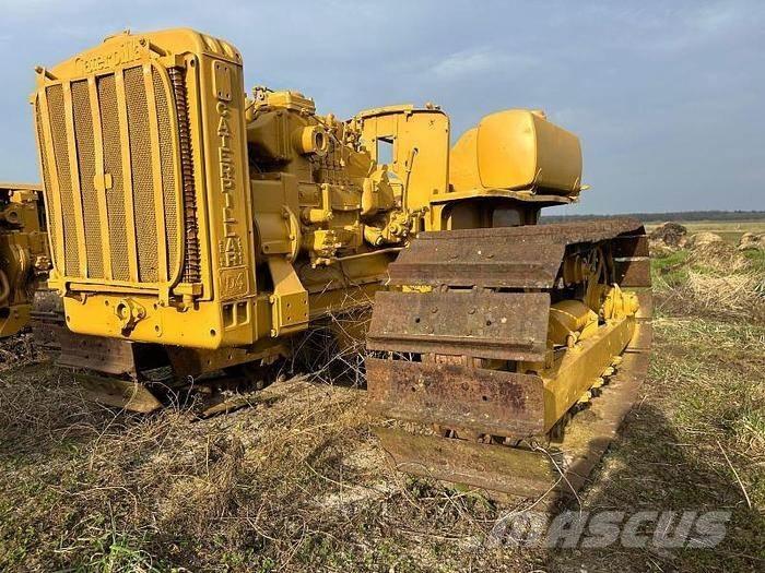 CAT D4 - Bulldozer på larvebånd