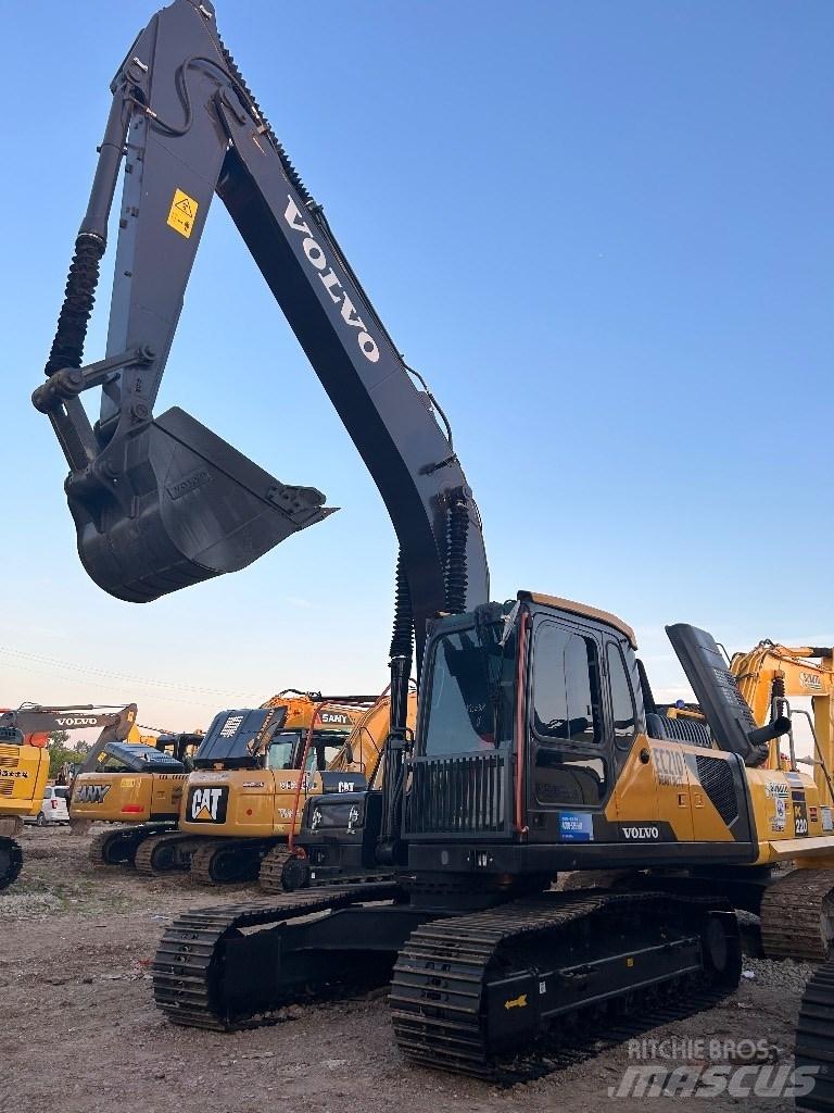 Volvo EC 210 Gravemaskiner på larvebånd