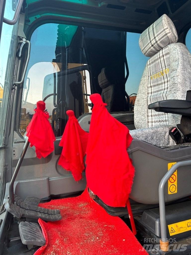 Volvo EC 210 Gravemaskiner på larvebånd