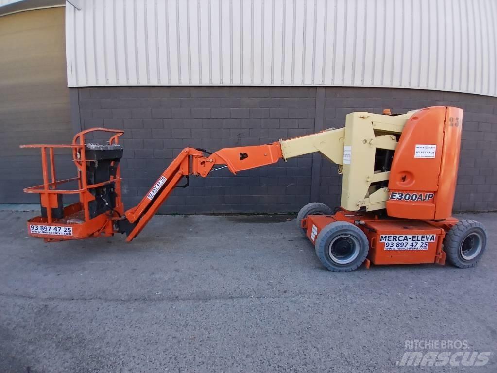 JLG E300AJP Bomlifte med knækarm
