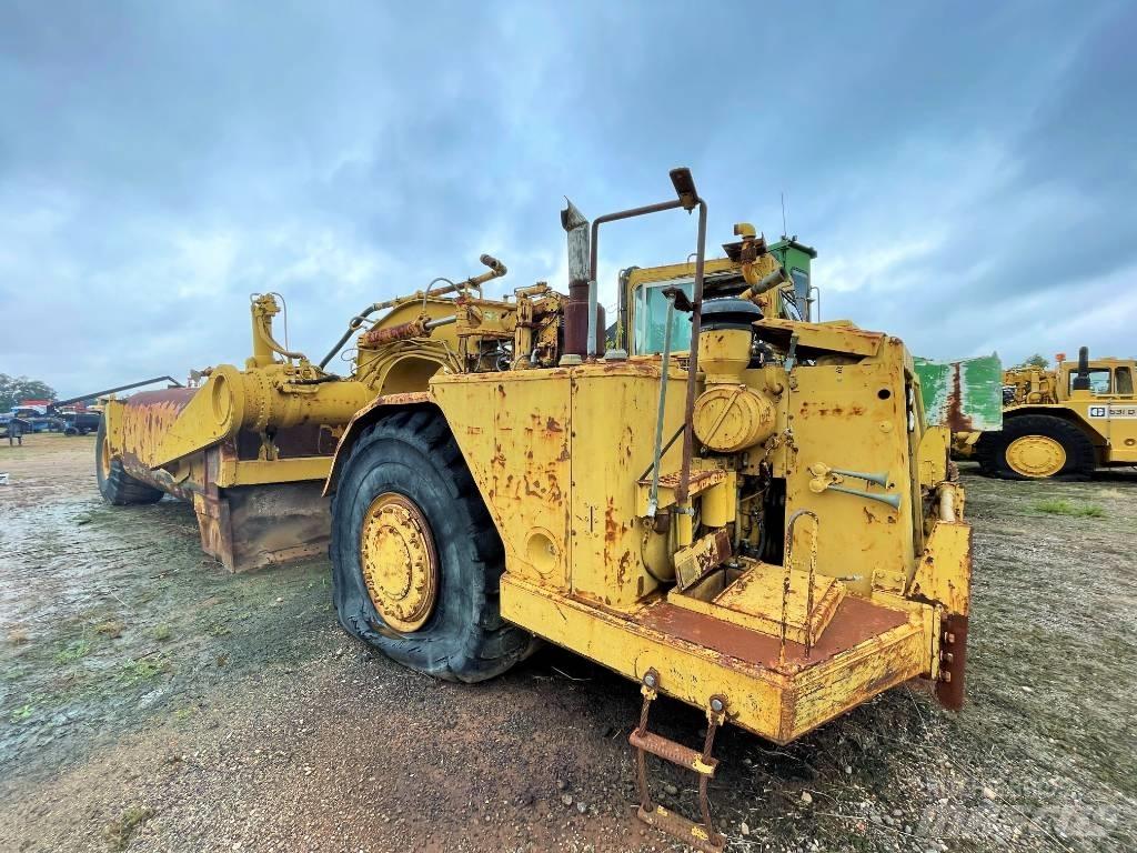 CAT 631 D Tankvogne - vand