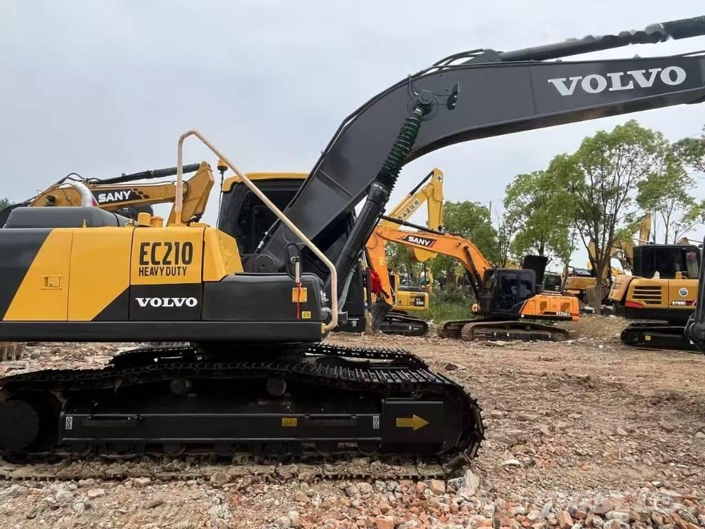 Volvo EC 210 Gravemaskiner på larvebånd