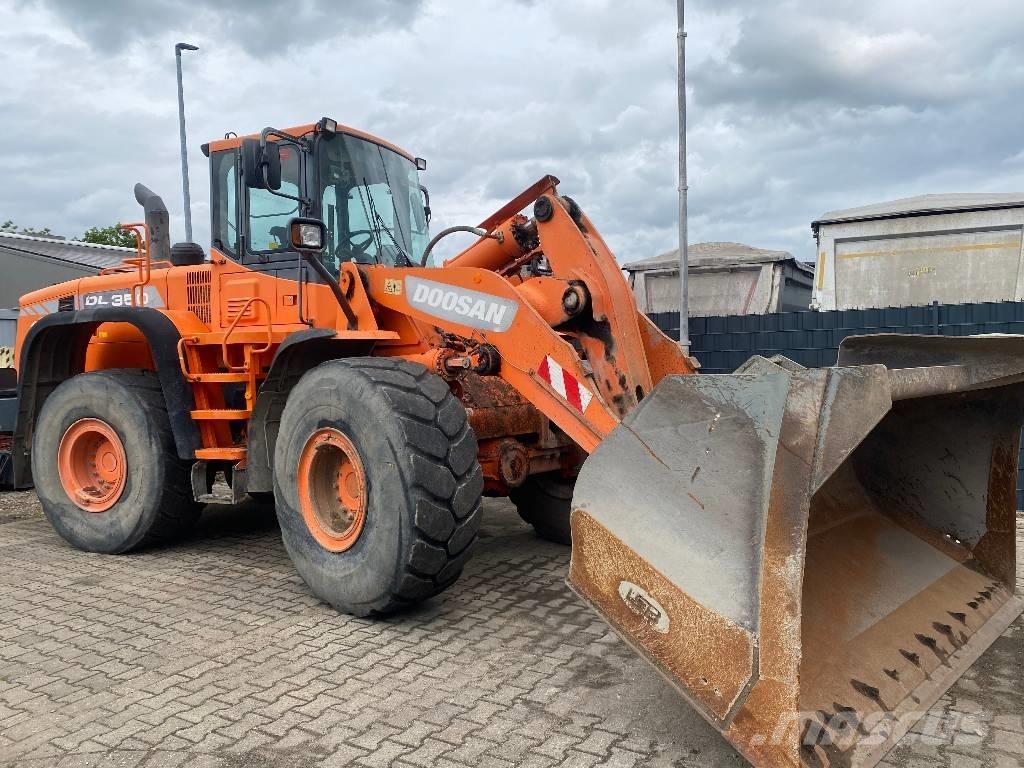 Doosan DL 350-3 Læssemaskiner på hjul
