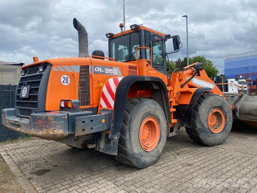 Doosan DL 350-3 Læssemaskiner på hjul