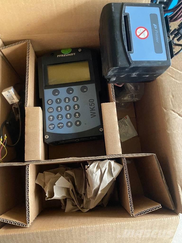 Doosan DL 350-3 Læssemaskiner på hjul