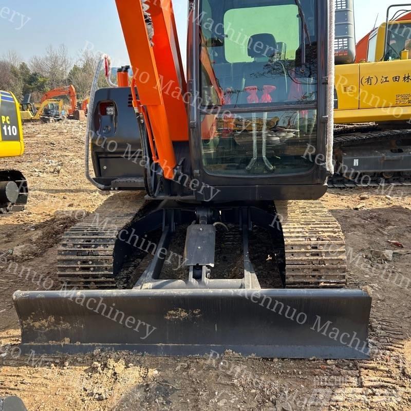 Hitachi ZX60 Gravemaskiner på larvebånd
