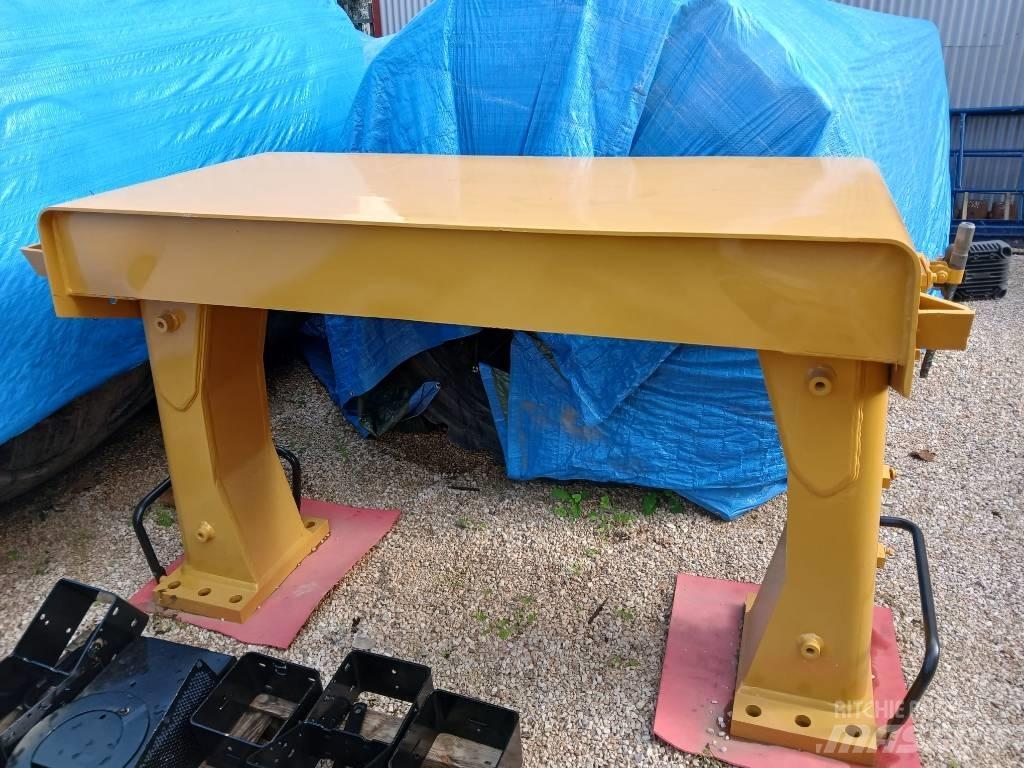 CAT D 10 N Bulldozer på larvebånd