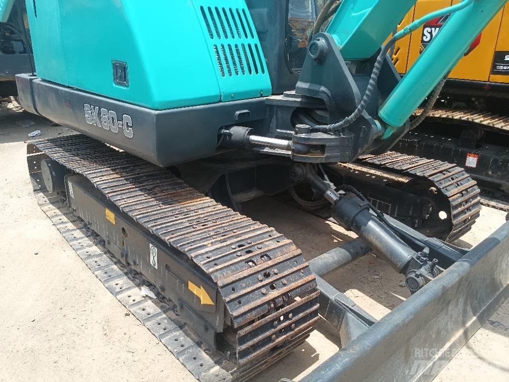 Kobelco SK 60 Gravemaskiner på larvebånd